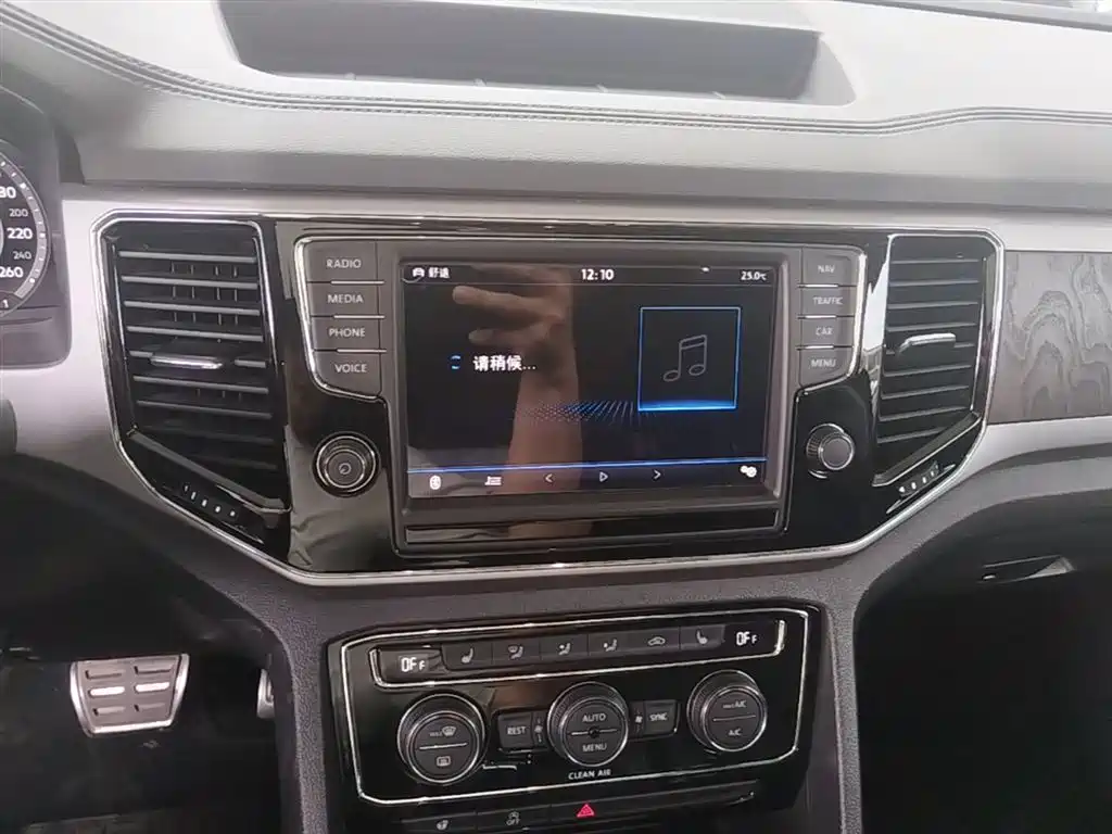 Volkswagen Teramont 2017 530 V6 4WD Flagship Edition фото 13