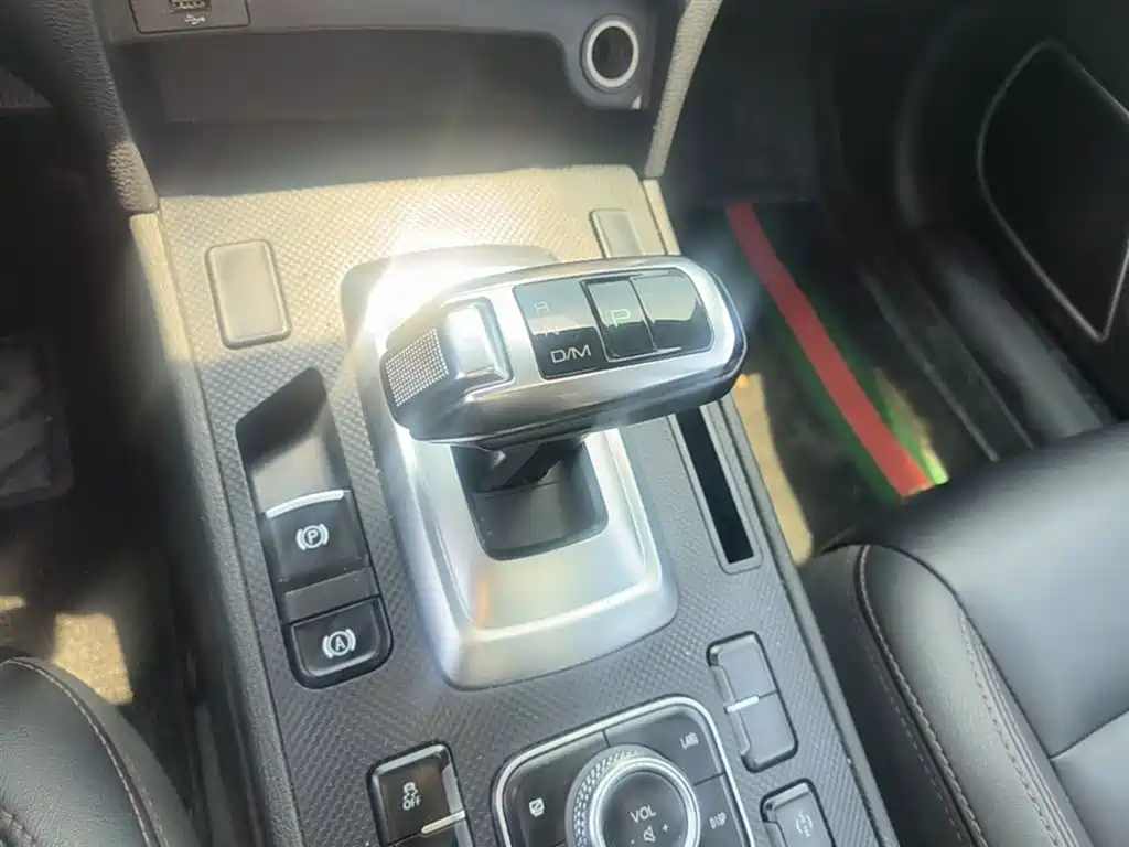 Haval H6 Coupe 2019 1.5T Auto 2WD Elite Edition China VI фото 14