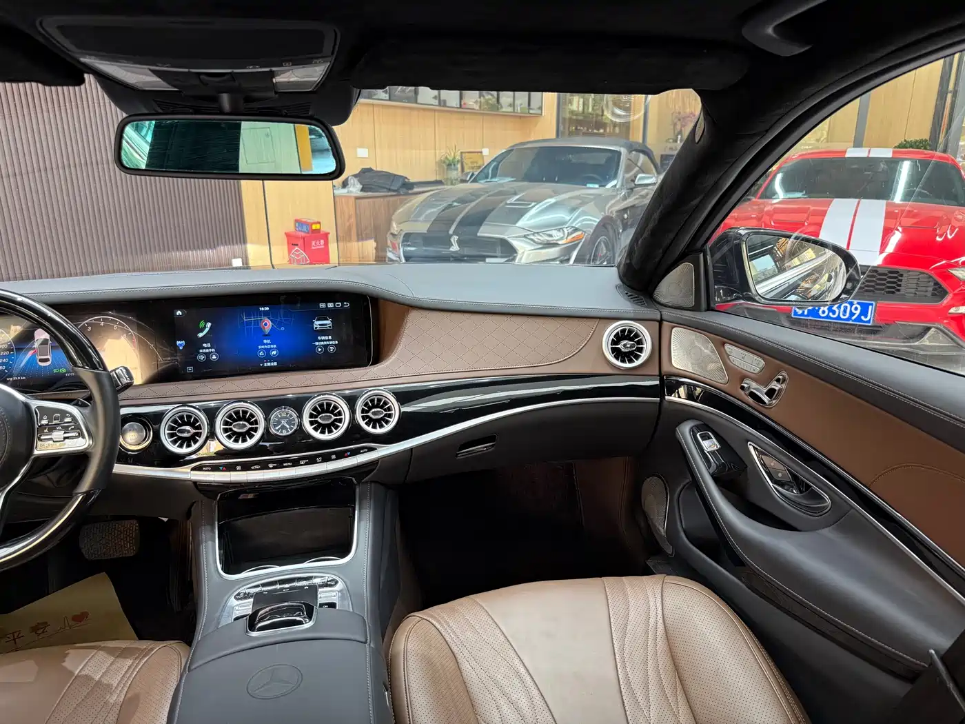 Mercedes-Benz S-Class 2011 S 350 L CGI фото 20