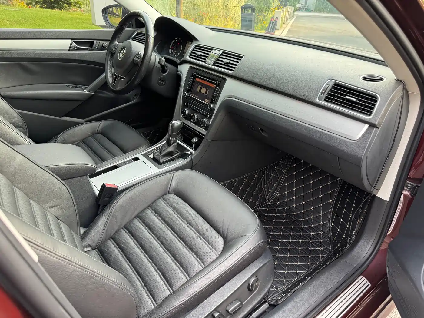 Volkswagen Passat 2013 2.0TSI DSG Yuzun фото 15