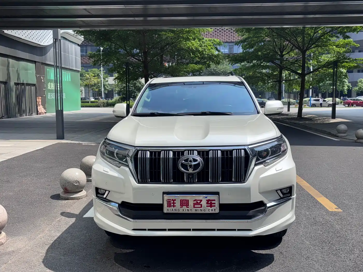 Toyota Prado 2018 3.5L Automatic VX NAVI Rear-mounted Spare Tire фото 2