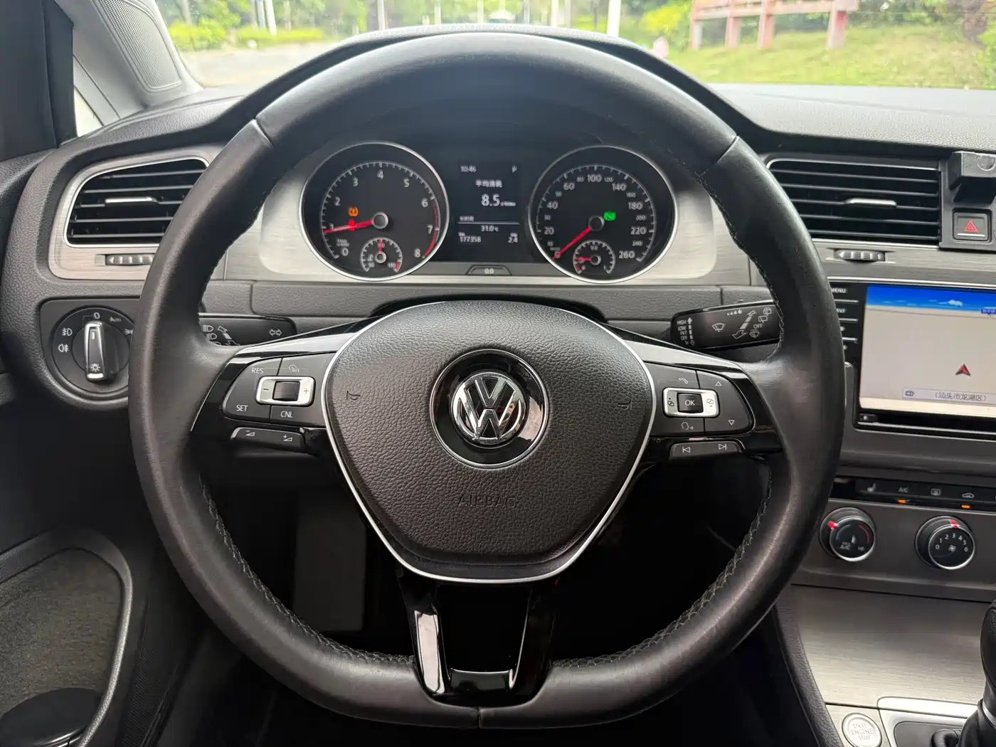 Volkswagen Golf 2014 1.4TSI Automatic Luxury фото 18