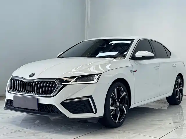 Škoda Octavia 2022 PRO TSI280 Premium Edition