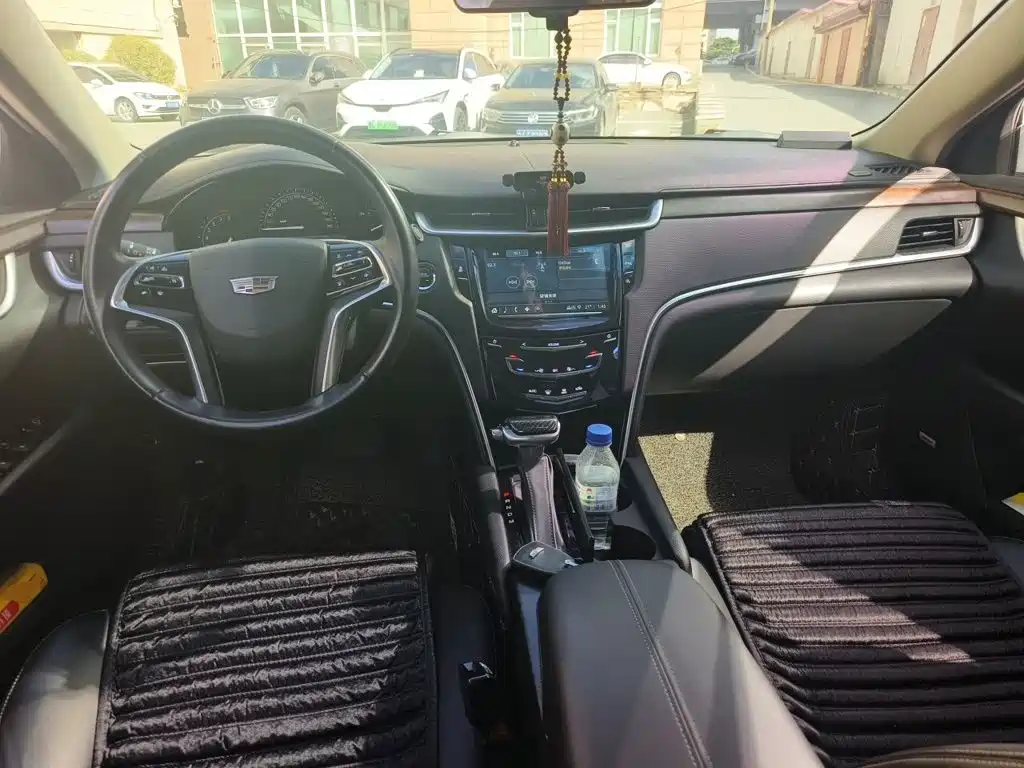 Cadillac XTS 2019 2018 28T Technology