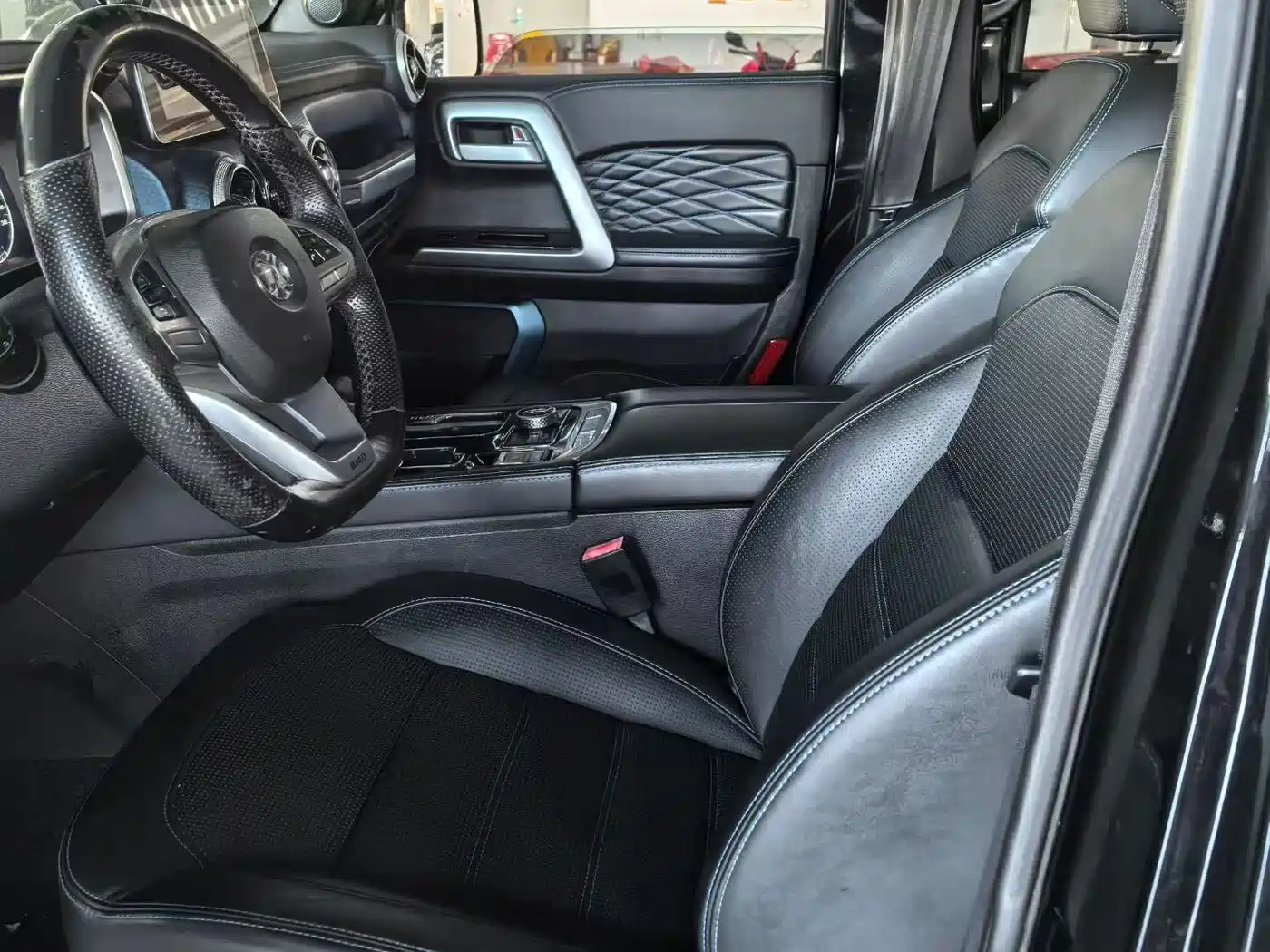 BAIC ORV Beijing Offroad BJ40 2019 PLUS 2.3T Automatic 4WD Luxury Edition China VI фото 9