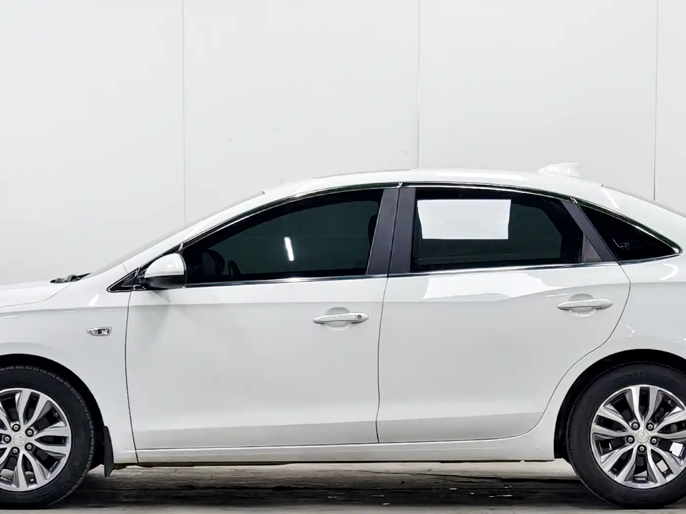 Buick Excelle 2019 18T Auto Connected Elite China VI фото 7