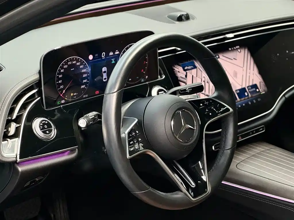 Mercedes-Benz E-Class 2024 E 300 L Fashion фото 7