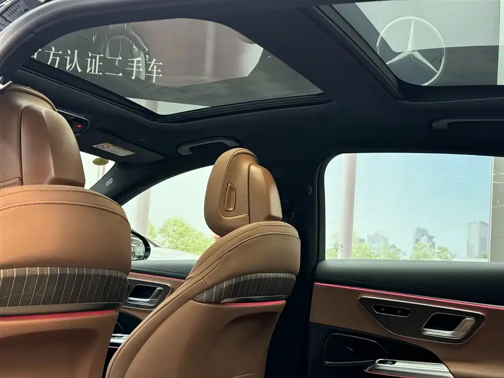 Mercedes-Benz E-Class 2024 E 300 L Fashion фото 11