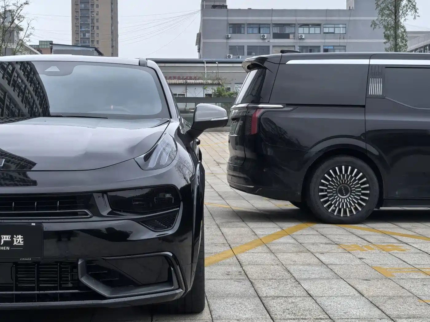 LYNK & CO. 02 HATCHBACK