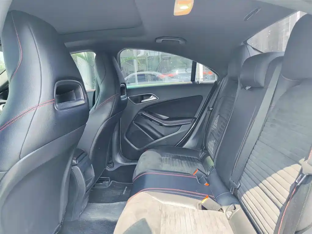 Mercedes-Benz CLA (Import) 2015 CLA 220 4MATIC фото 14