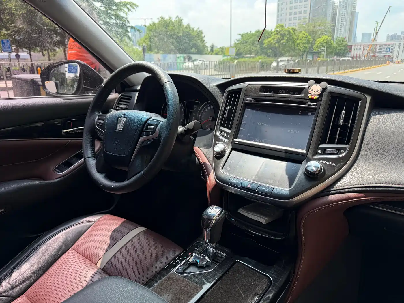 Toyota Crown 2017 2.0T Sport Edition фото 7