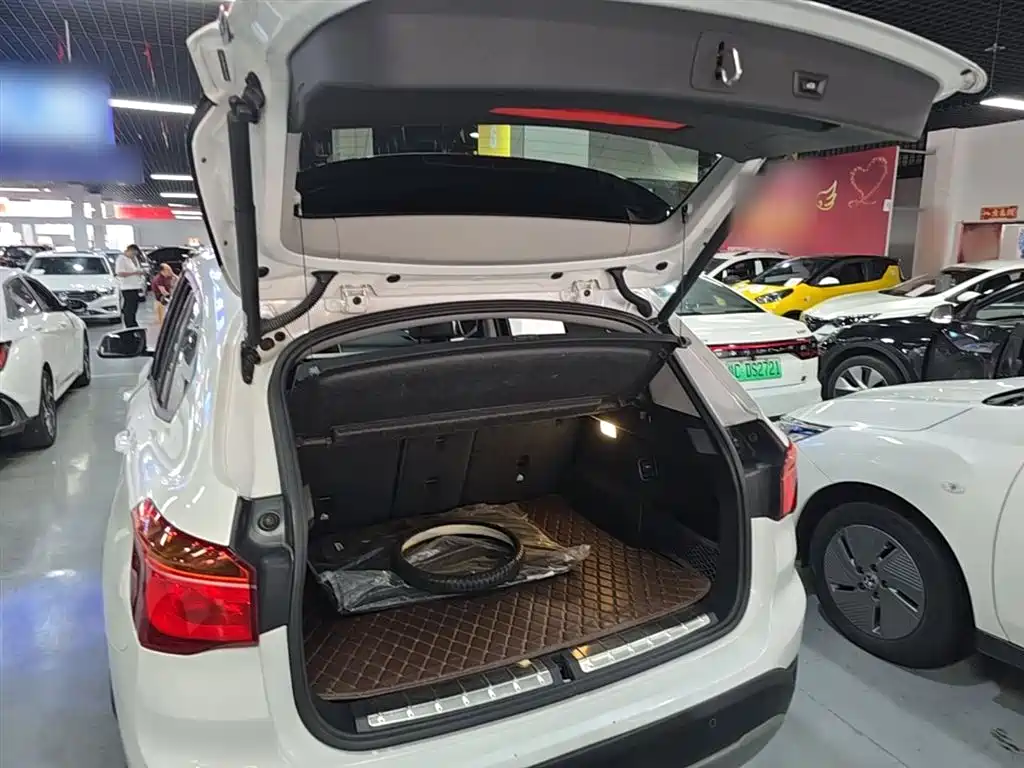 BMW X1 2016 sDrive18Li Premium Model фото 19