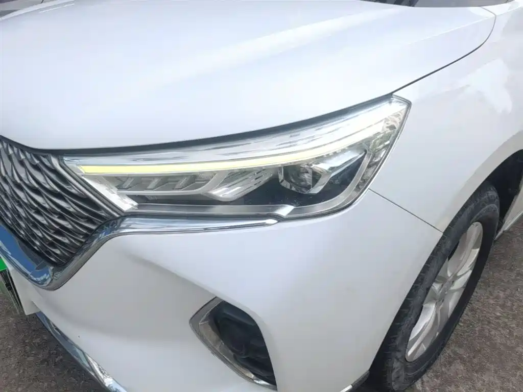 Haval M6 2021 PLUS 1.5T DCT Elite Smart Connect фото 24