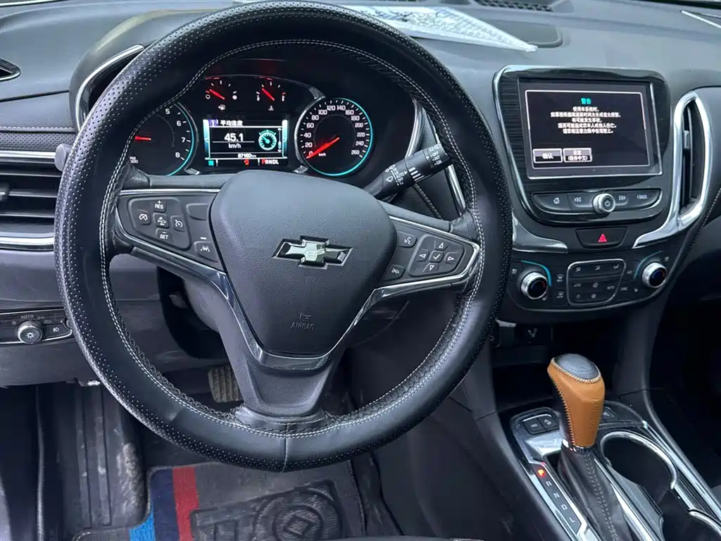 Chevrolet Equinox 2018 550T Automatic 4WD Guardian Edition фото 14