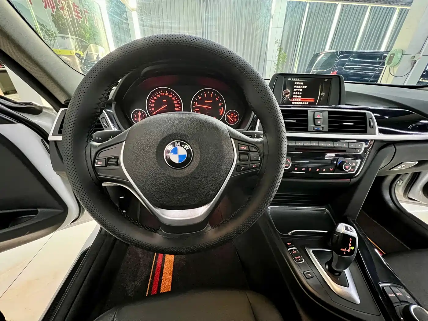 BMW 3 Series 2017 320Li xDrive Fashion фото 11