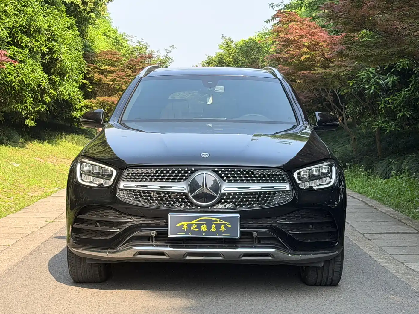 Mercedes-Benz GLC 2022 Model GLC 260 L 4MATIC Luxury Edition фото 2