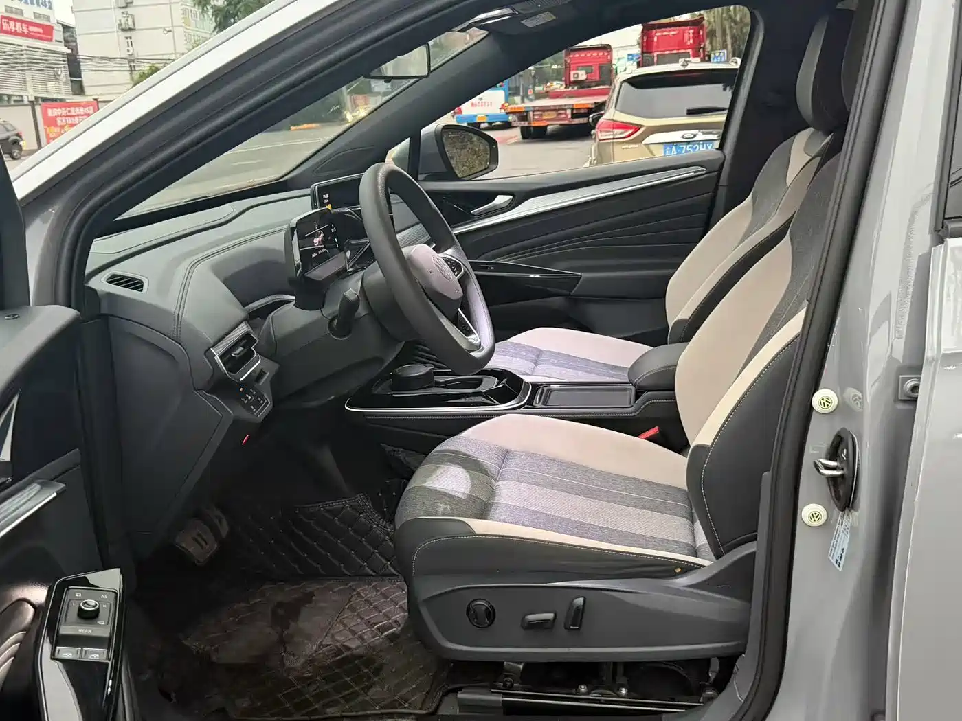 Volkswagen ID.4 CROZZ 2024 Pure Limited Edition фото 6