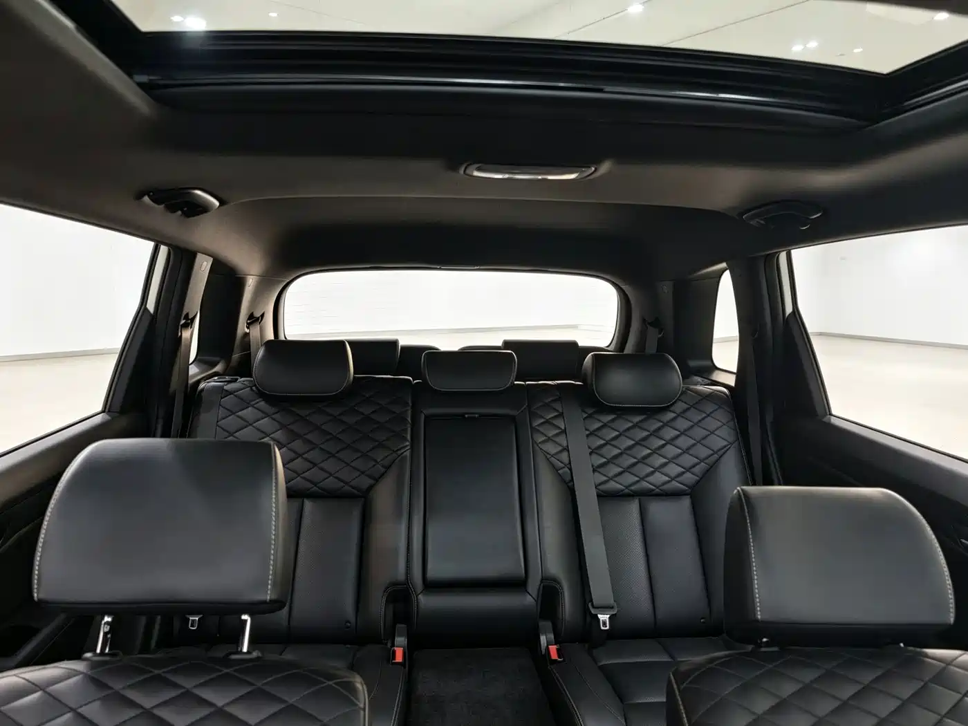 Kia KX7 2018 2017 2.0T Automatic 2WD GL 7-Seater