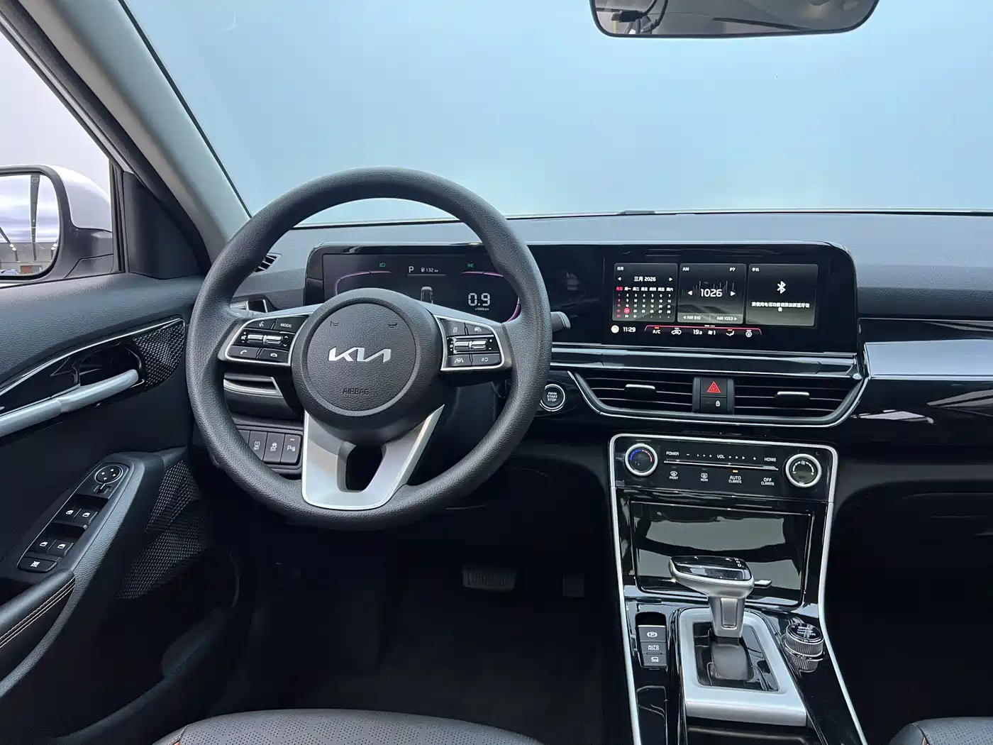 Kia Seltos 2023 1.5L CVT Luxury Edition фото 18