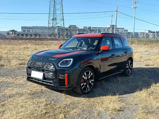 mini jcw-countryman