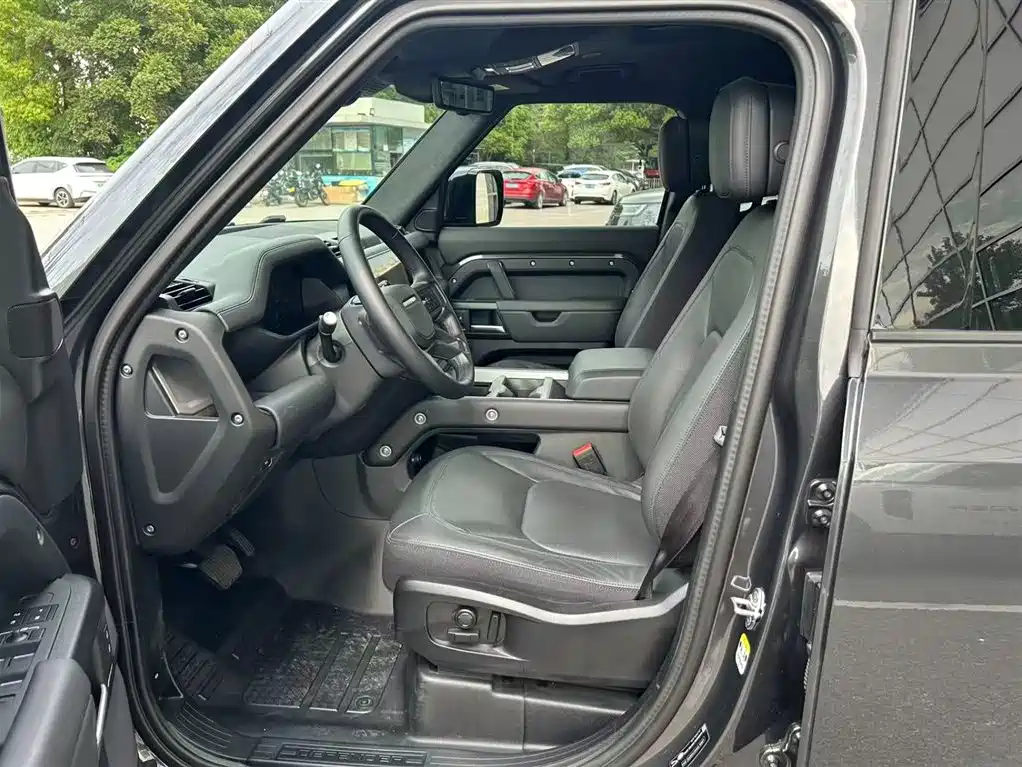 LAND ROVER GUARD
