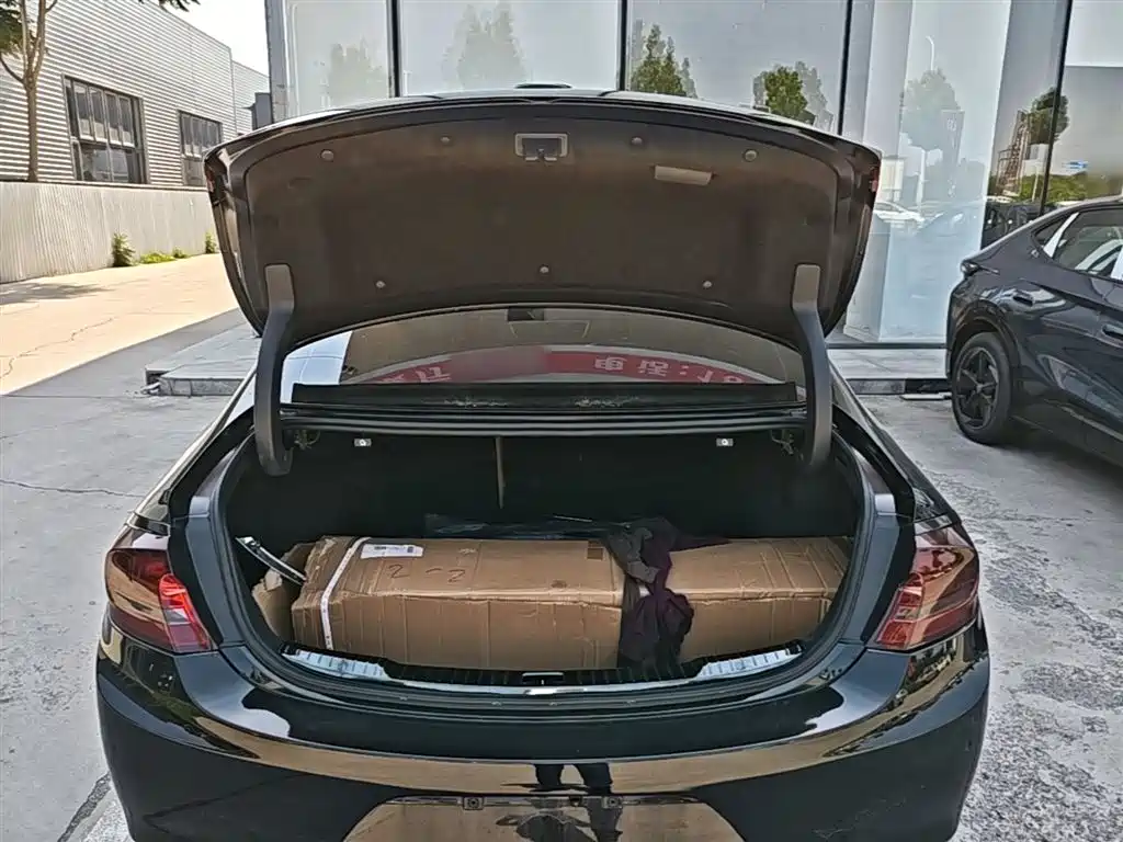 Buick LaCrosse 2019 28T Elite Edition фото 19