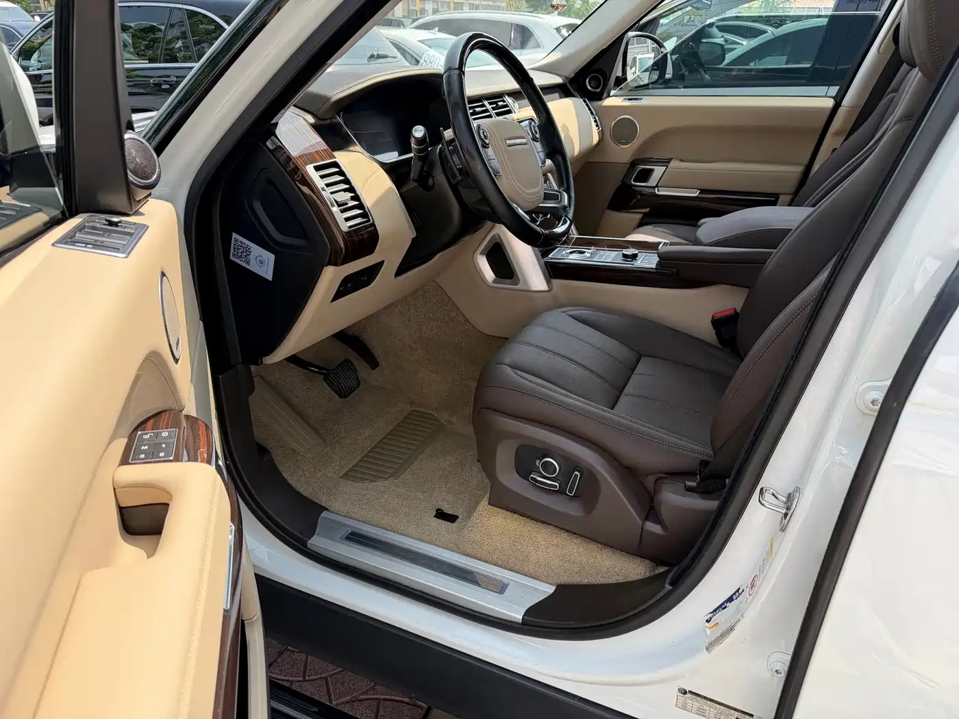Land Rover Range Rover фото 2