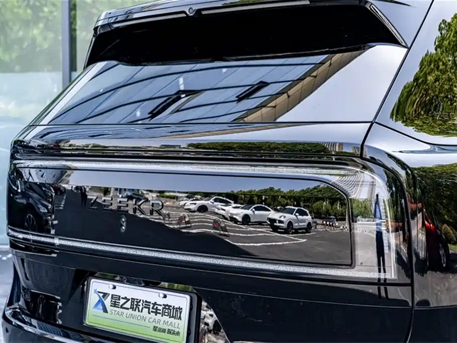 Zeekr 9X 2025 Model Gloss Black Edition фото 8