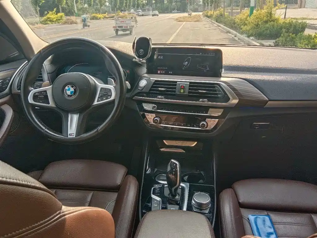 BMW X3 2021 xDrive28i Luxury Package фото 7