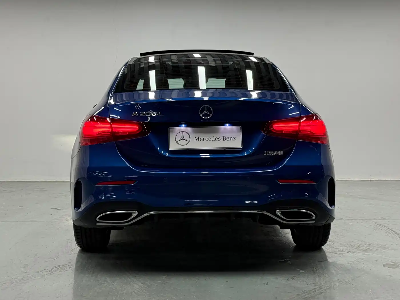 Mercedes-Benz A-Class 2024 A 200 L Fashion Edition фото 19