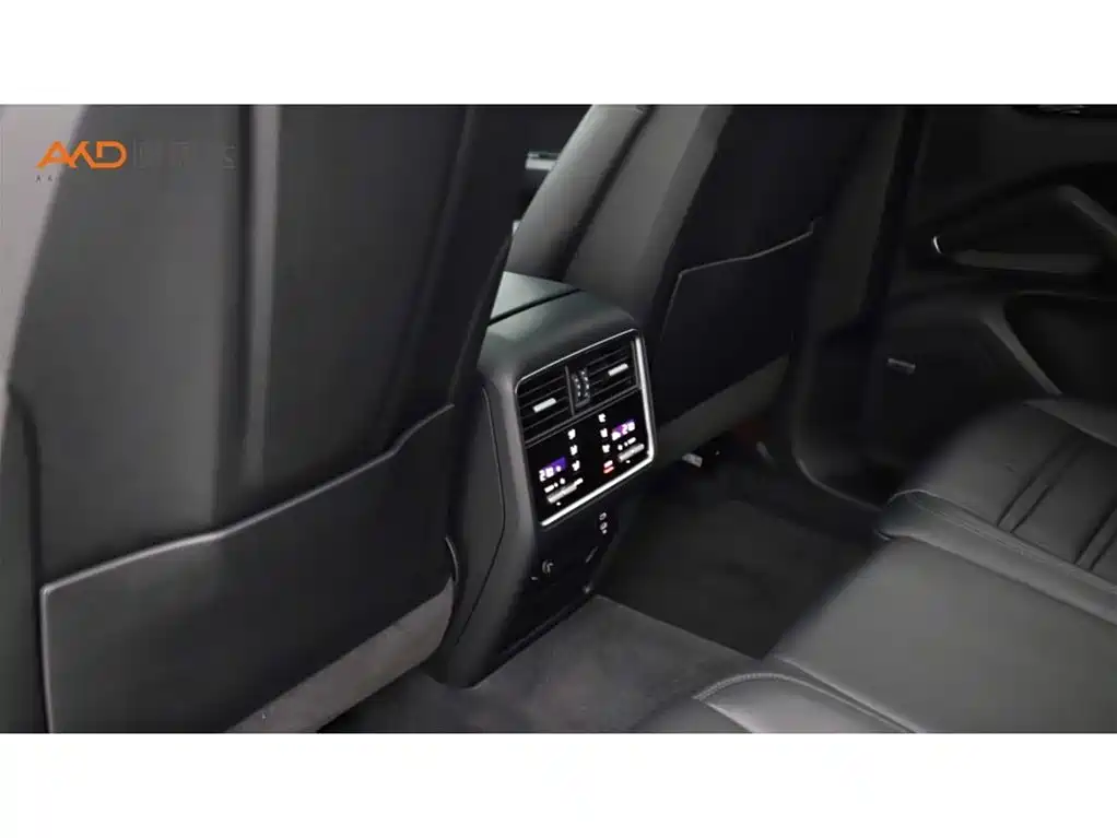 Porsche Cayenne 2019 Cayenne 3.0T фото 9