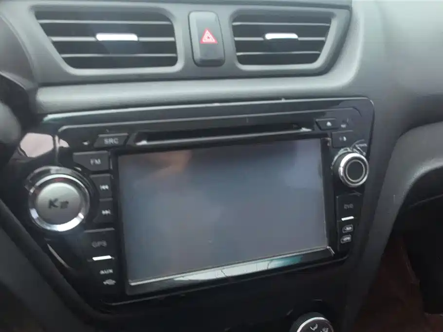 Kia K2 2015 Hatchback 1.4L AT GLS фото 13