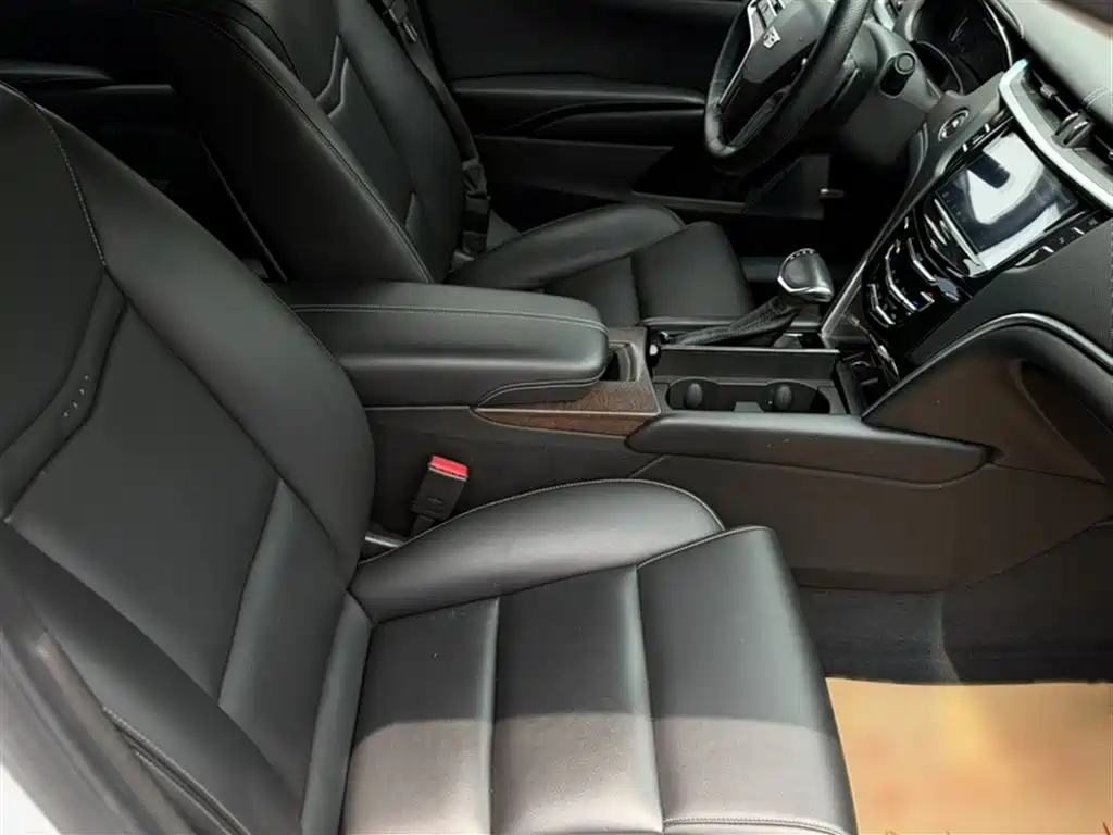 Cadillac XTS 2018 28T Technology фото 17