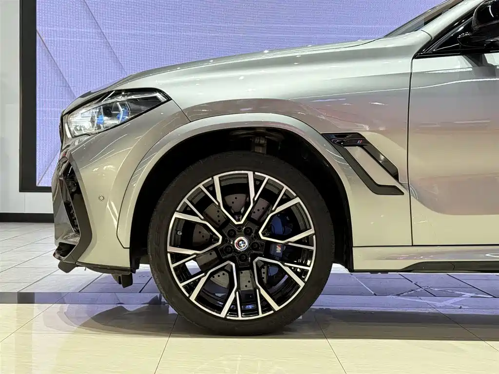 BMW X6M