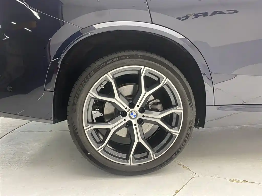 BMW X5 2023 xDrive 30Li Premium M Sport Black Night Package фото 11