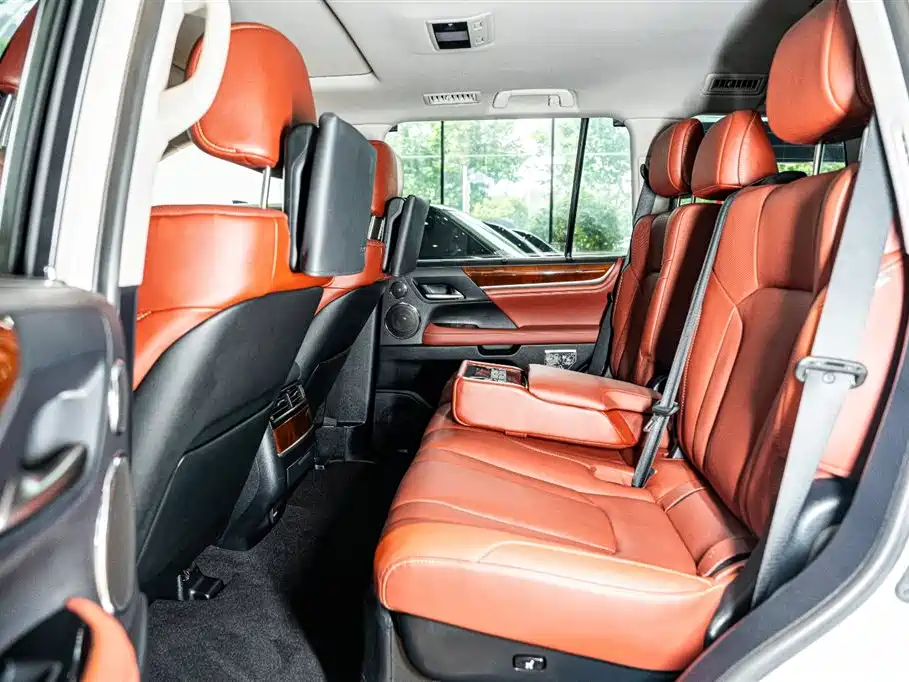 Lexus LX 2017 570 Prestige Luxury фото 11