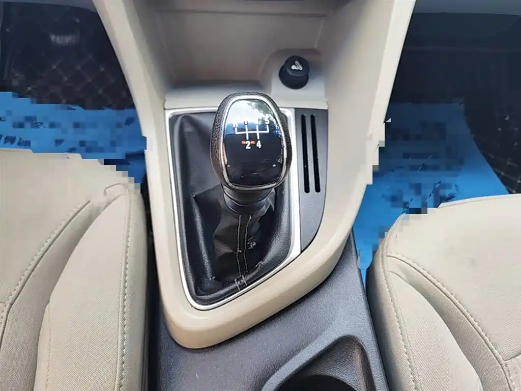 Buick Excelle 2015 15N Manual Elite фото 14