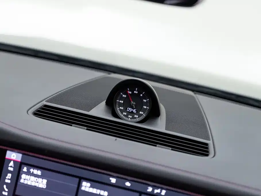 Фото 21 - Porsche Panamera