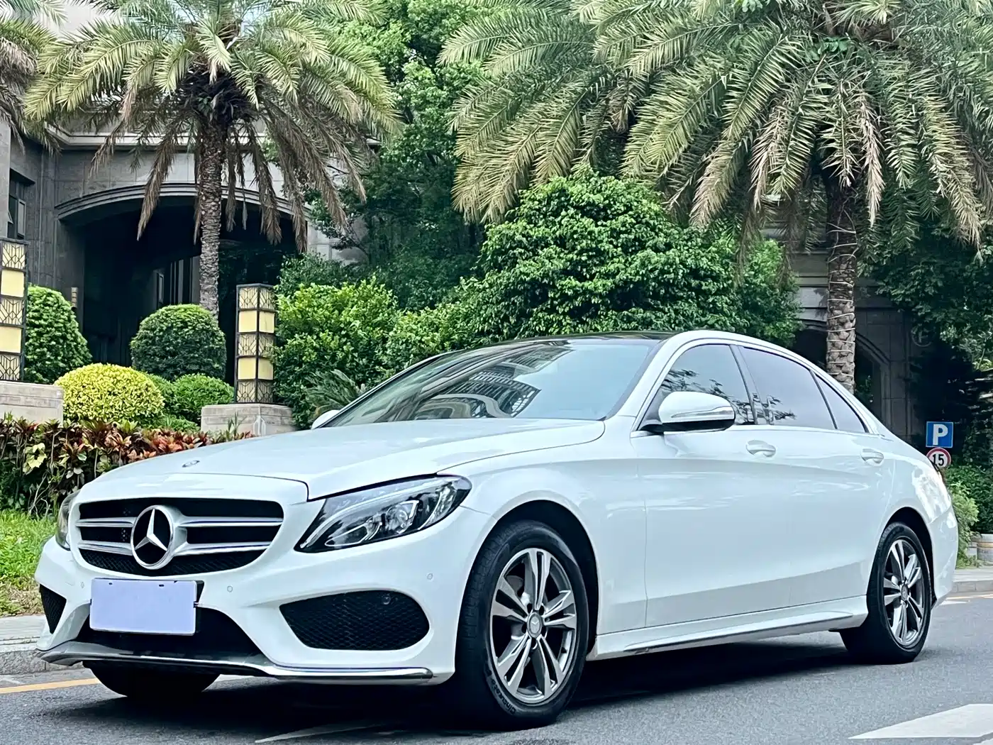 Mercedes-Benz C-Class 2017 C 200 L Sport