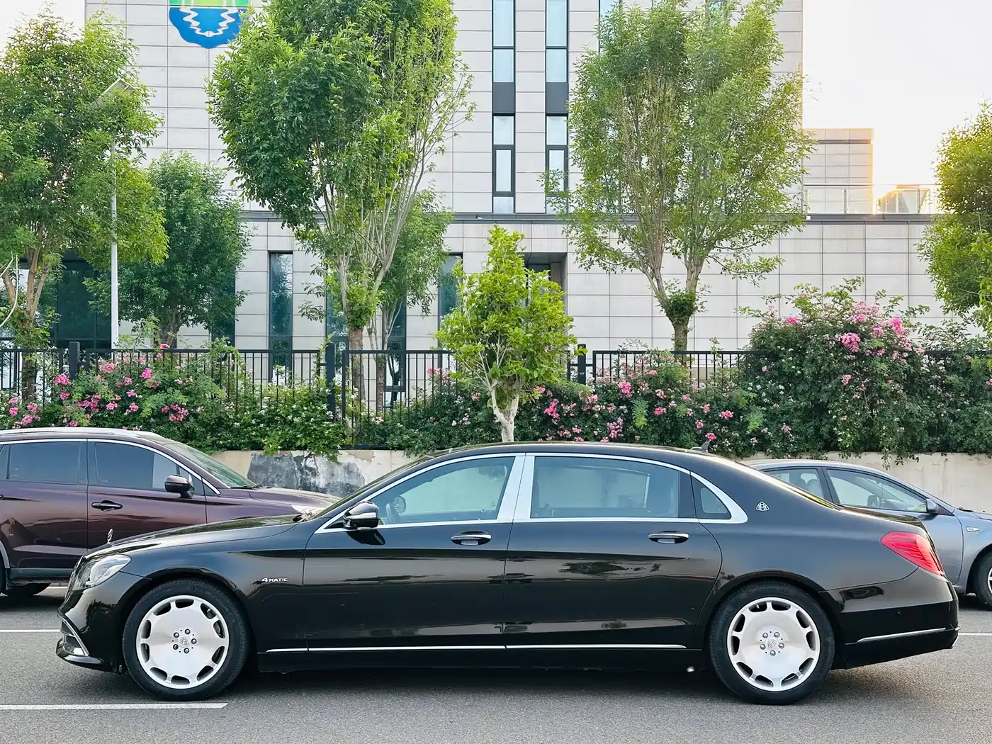 Mercedes-Benz Maybach S-Class 2016 S 400 4MATIC фото 3