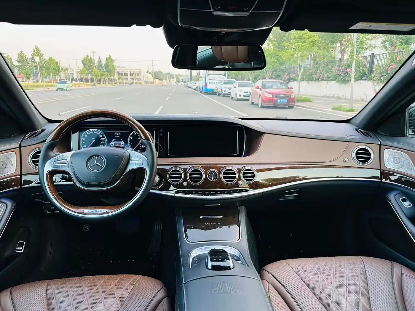 Mercedes-Benz Maybach S-Class 2016 S 400 4MATIC фото 8