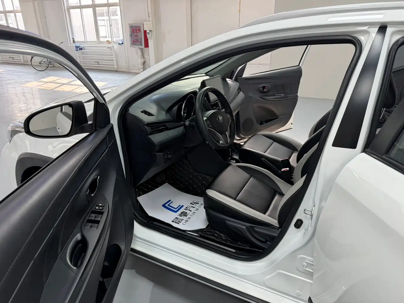 Toyota YARiS L Zhi Xuan 2022 Zhi Xuan X 1.5L CVT Leading PLUS Edition фото 11