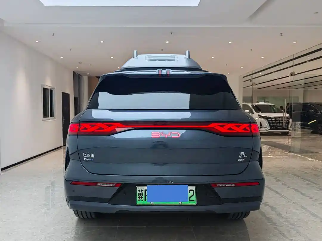 BYD Tang L 2025 DM 175KM Drone Player Edition фото 14