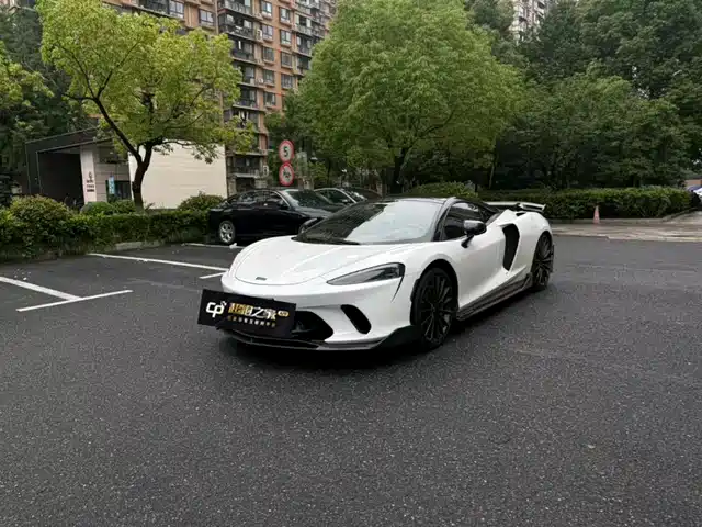 McLaren McLaren GT 2023 4.0T Standard Model