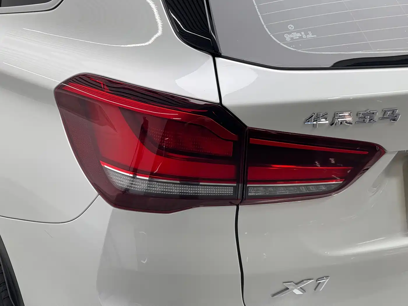 BMW X1 2022 sDrive25Li Leading фото 20