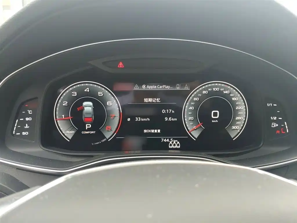 Audi A6L 2021 45 TFSI quattro Exclusive Sport фото 4