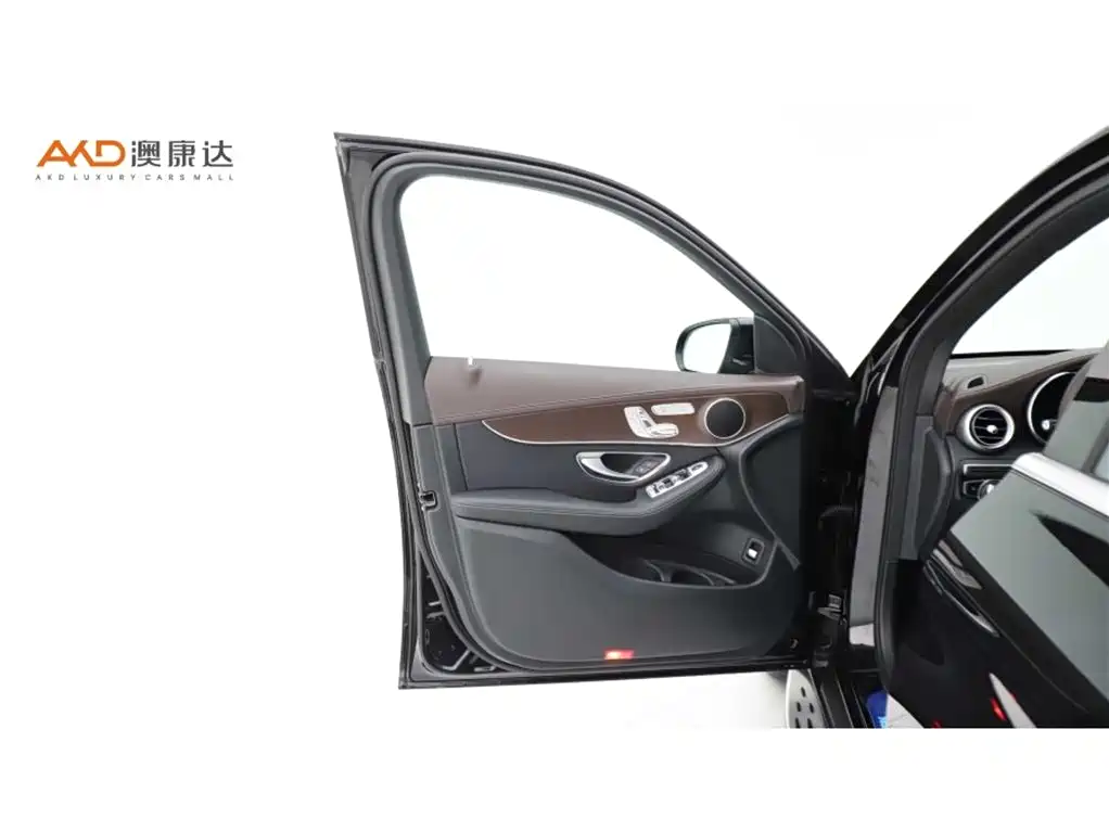 Mercedes-Benz GLC 2022 Facelift GLC 300 L 4MATIC Dynamic фото 10