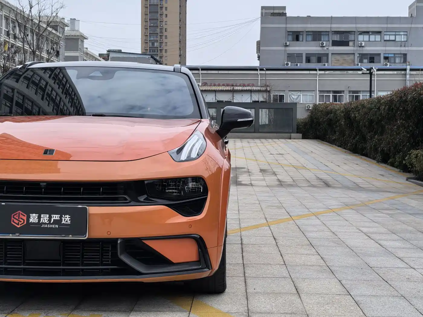 LYNK & CO. 02 HATCHBACK