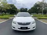 Фото 2 - Toyota Camry