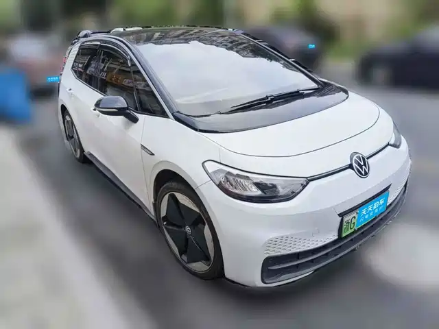 Volkswagen ID.3 2023 Pure Smart Edition — фото 3